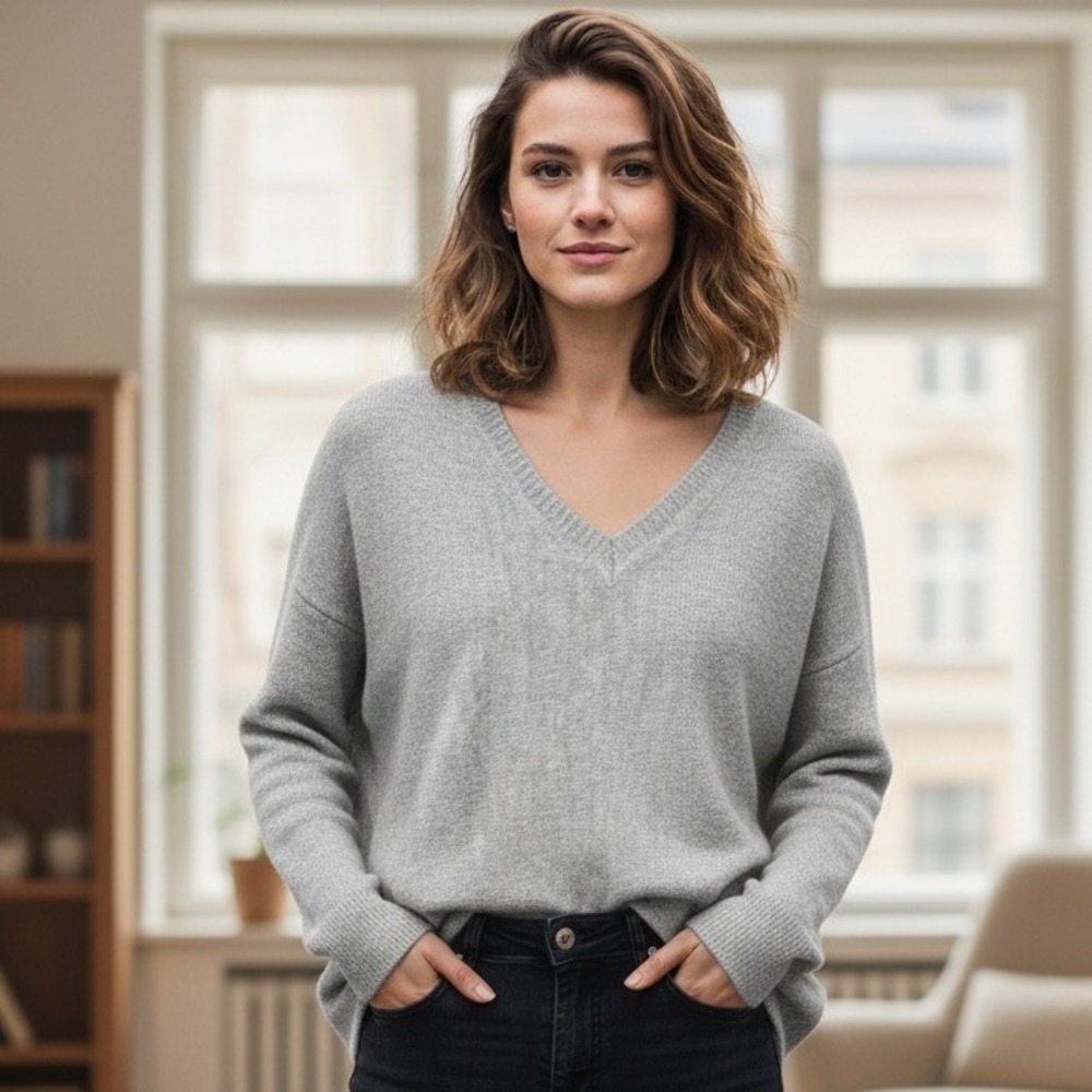 Feel the Piece V-Neck Sweater Women's One Size Gray Baby Alpaca Preppy Vacation‎